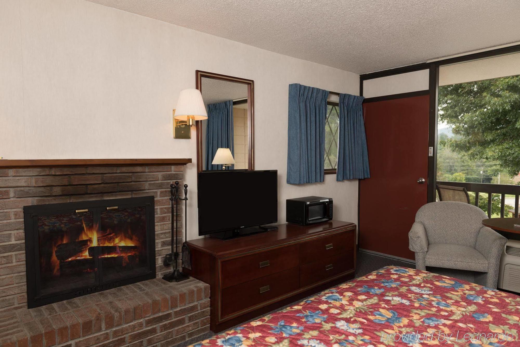 Highland Manor Inn ทาวน์เซนด์ ภายนอก รูปภาพ